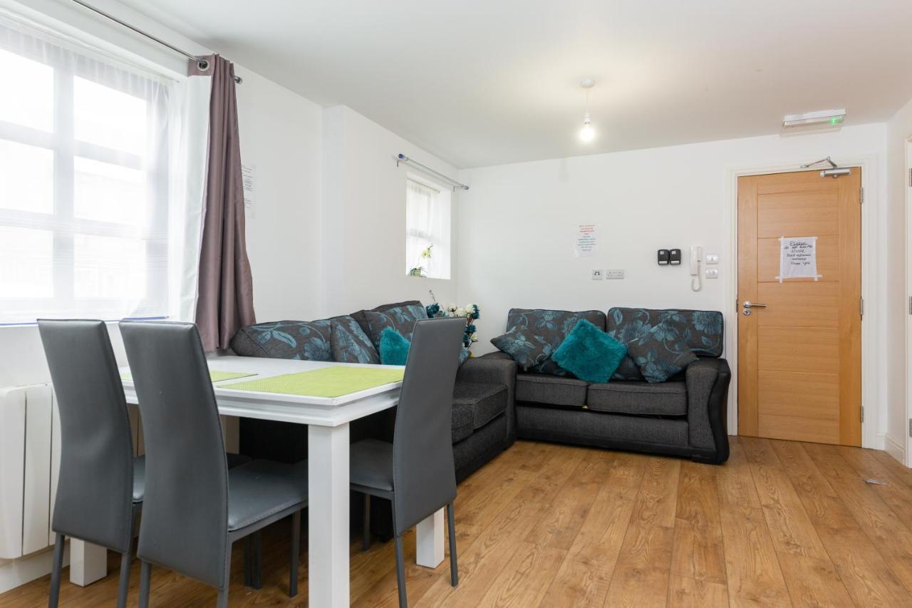 Book Today At Metro Serviced Apartments Bedford - Metro House ,Free Wifi Exterior photo