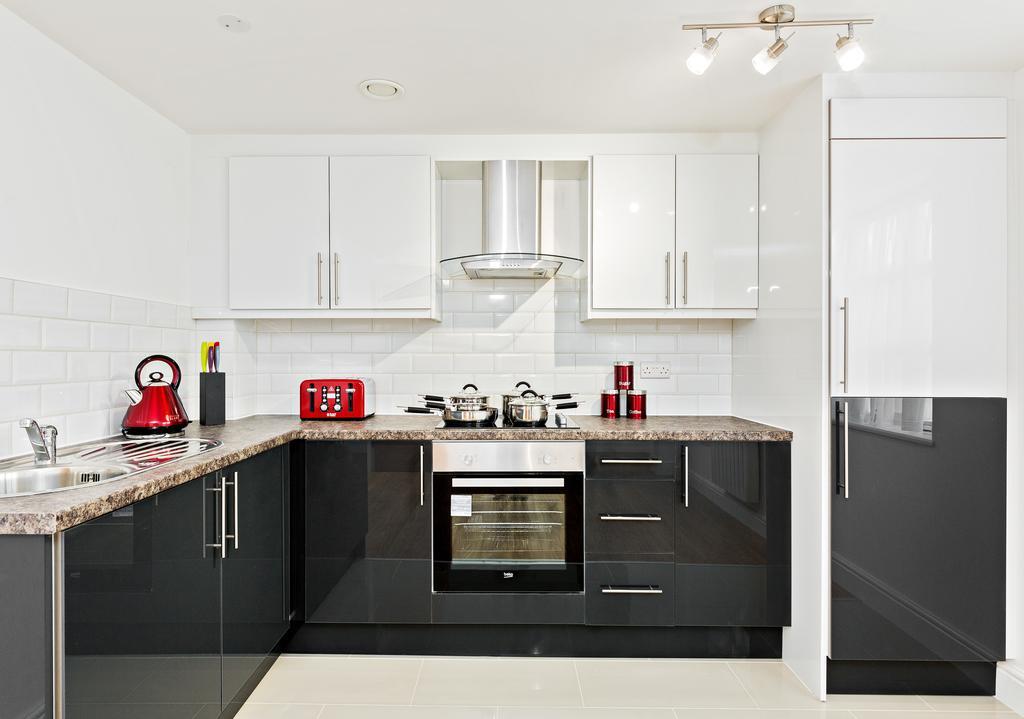 Book Today At Metro Serviced Apartments Bedford - Metro House ,Free Wifi Exterior photo