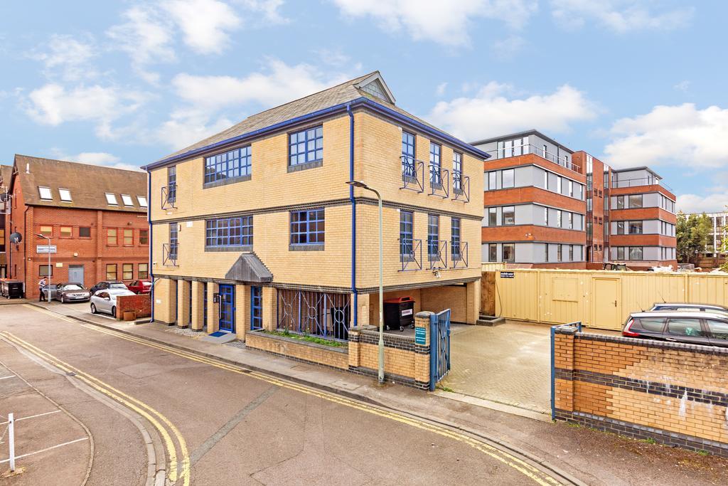Book Today At Metro Serviced Apartments Bedford - Metro House ,Free Wifi Exterior photo